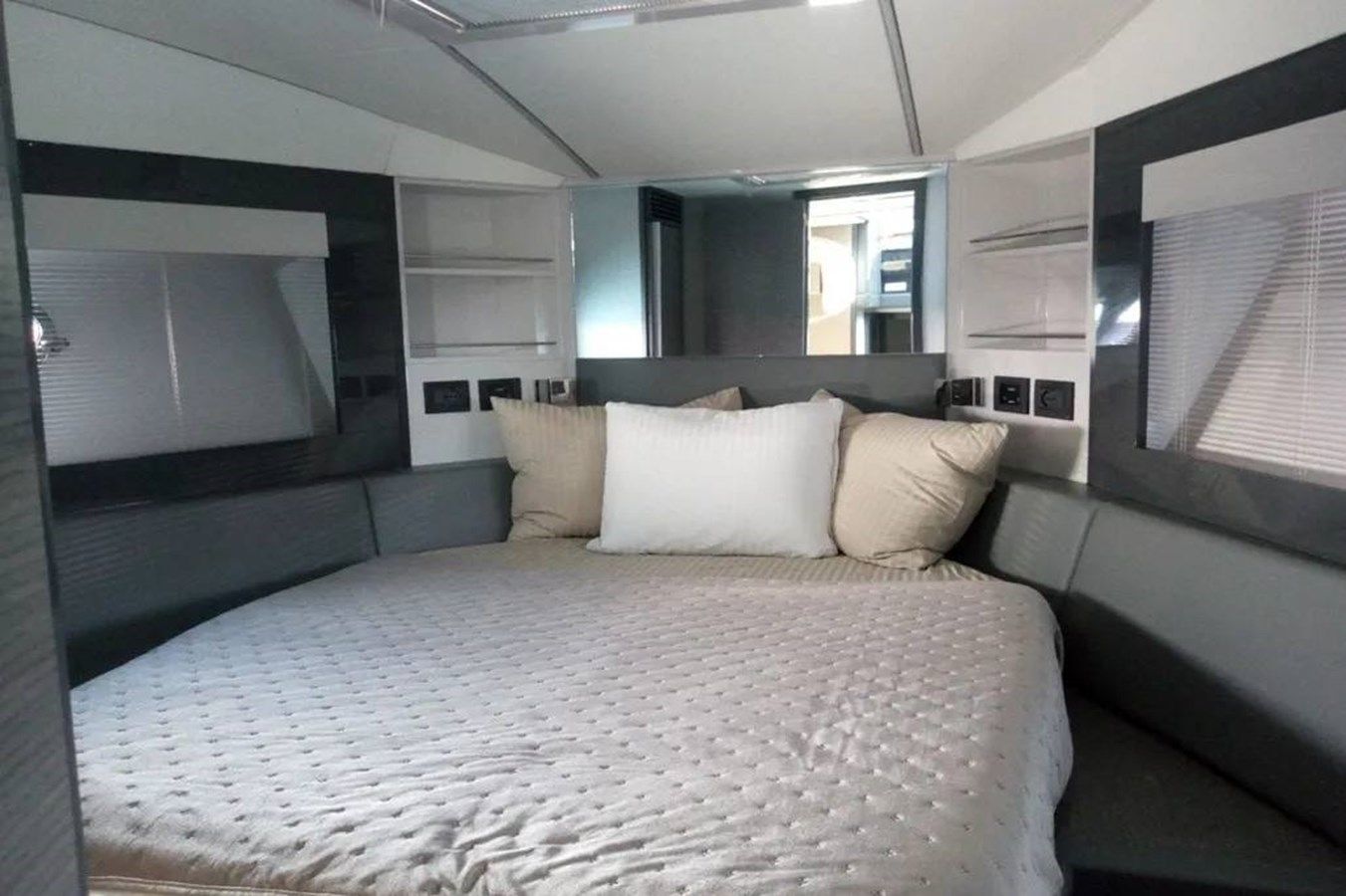 Pershing 5X - PERSHING yacht sale