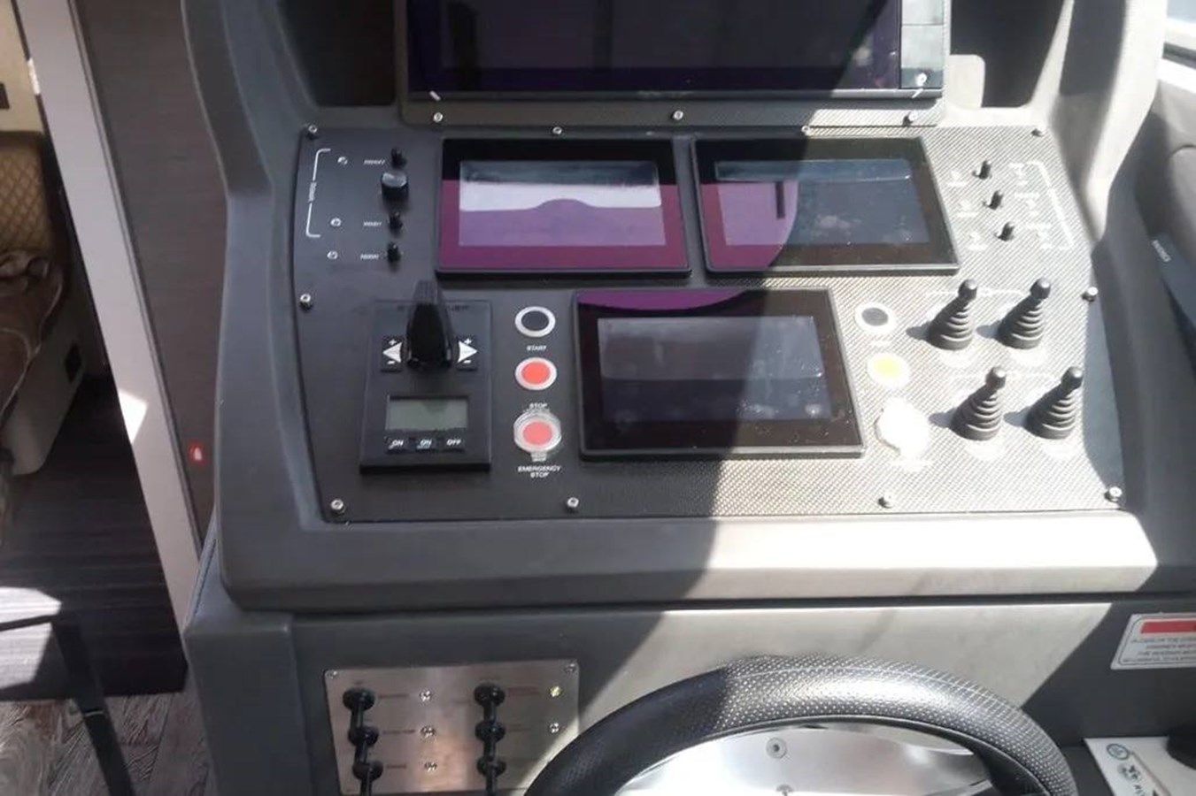 Pershing 5X - PERSHING price