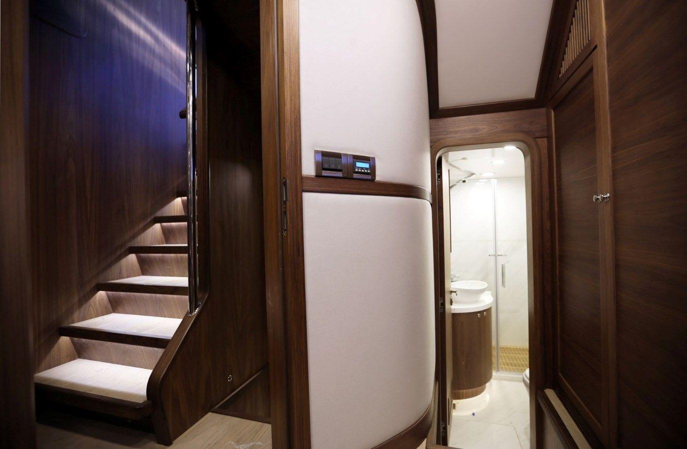 Buy a yacht Golden Mile 64