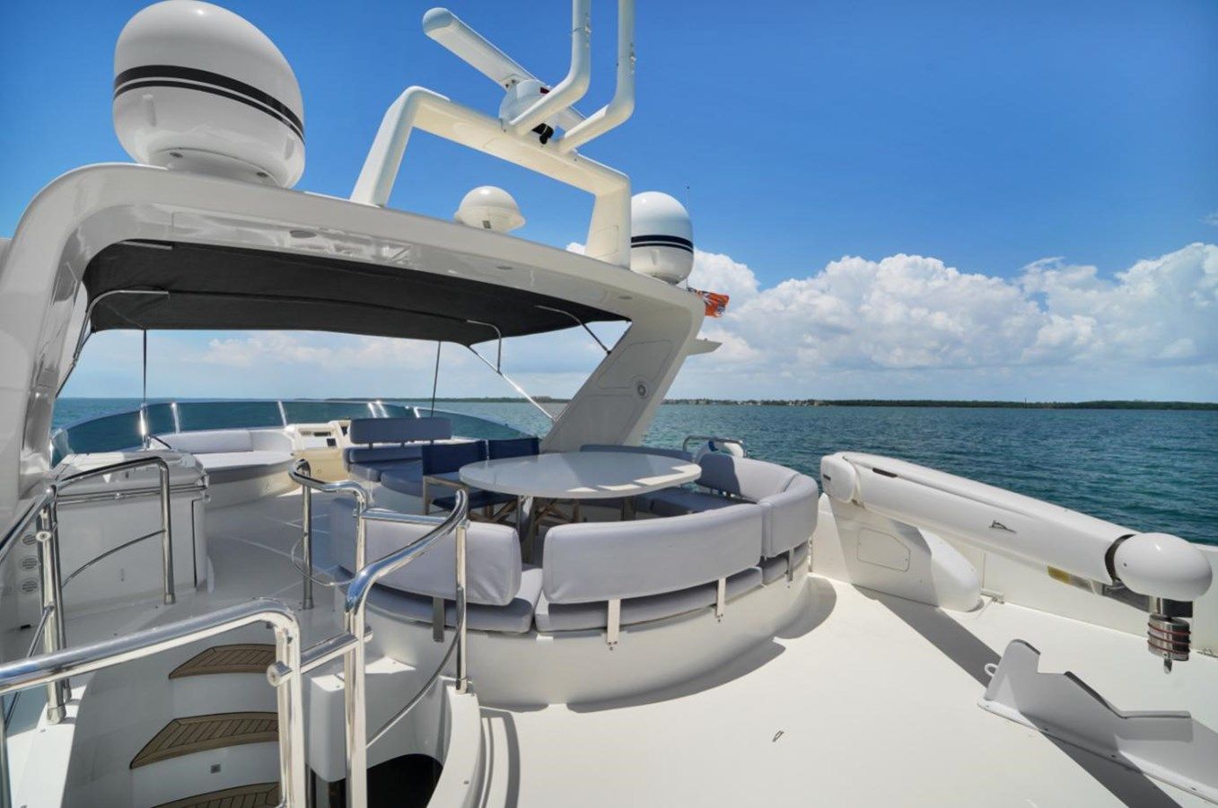 2009 Azimut 75