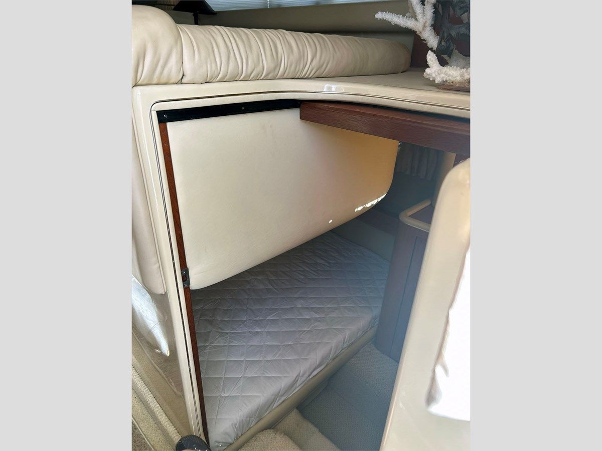 Buy a 45' Sea Ray 2001 450 Express Bridge at Shestakov Yacht Sales