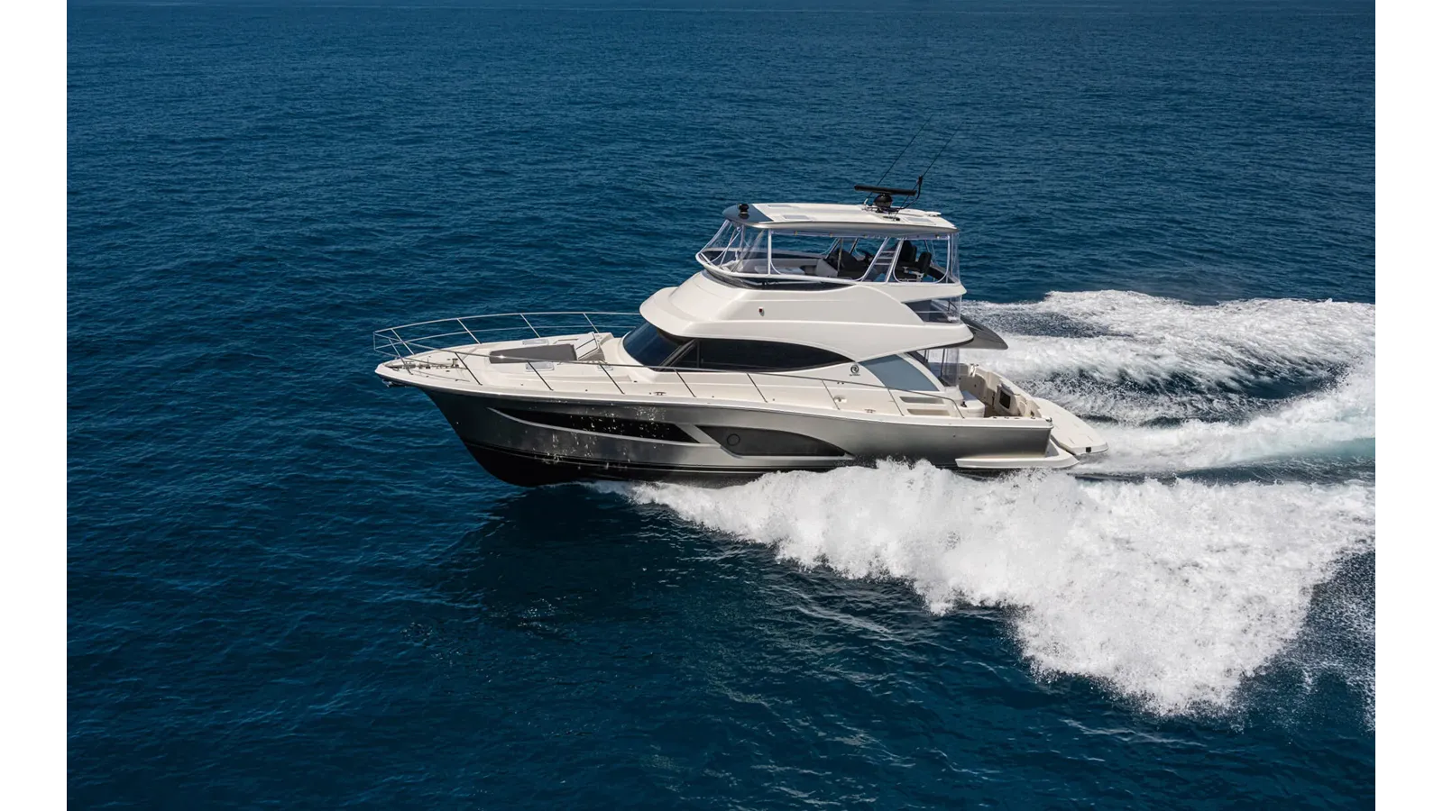 46 SPORTS MOTOR YACHT