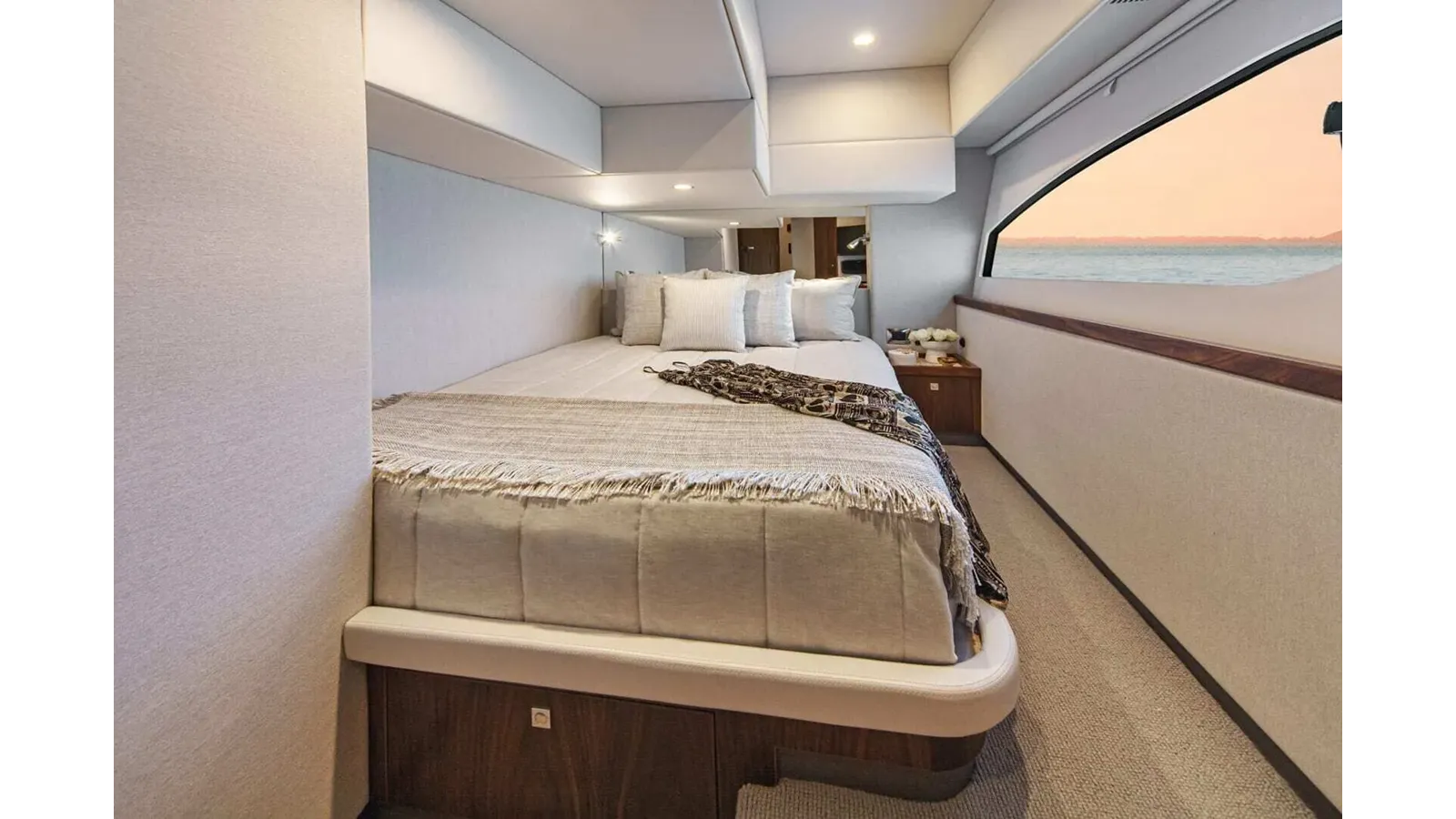 best yacht sales deals 46 SPORTS MOTOR YACHT 46