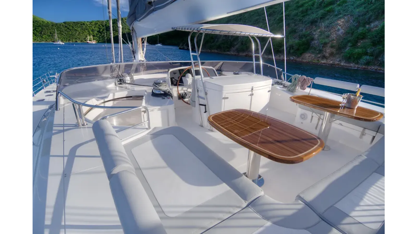 Стоимость яхты 2010 Privilege 745 74