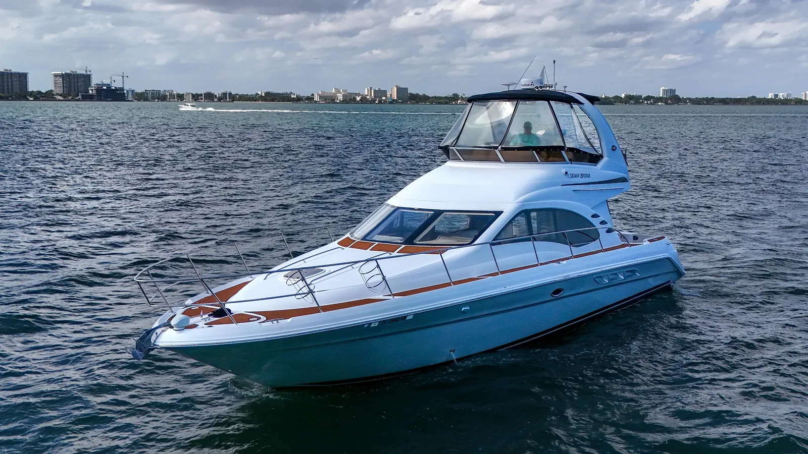 Buy a yacht 2006 Sea Ray 44 Sedan Bridge 2006