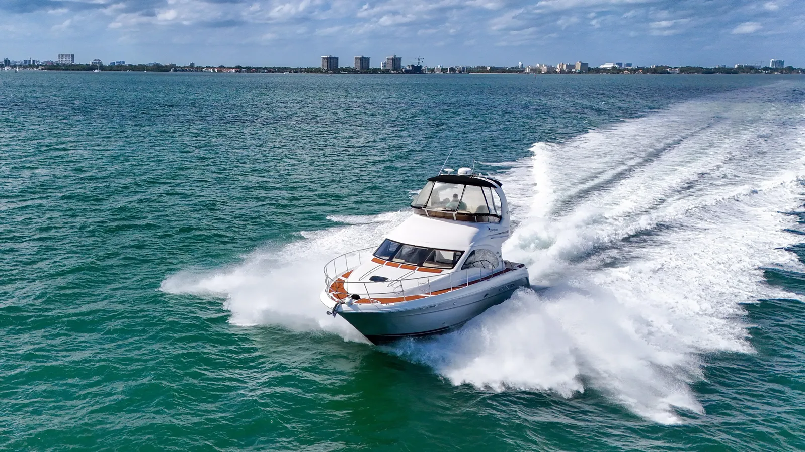 best yacht sales deals 2006 Sea Ray 44 Sedan Bridge