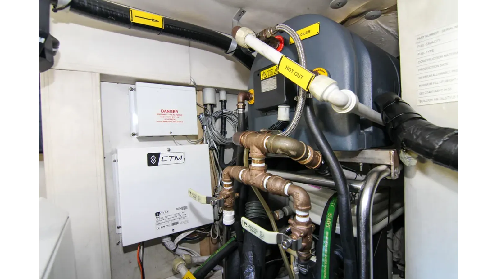 Buy a 2016 Azimut 50 50 at Shestakov Yacht Sales