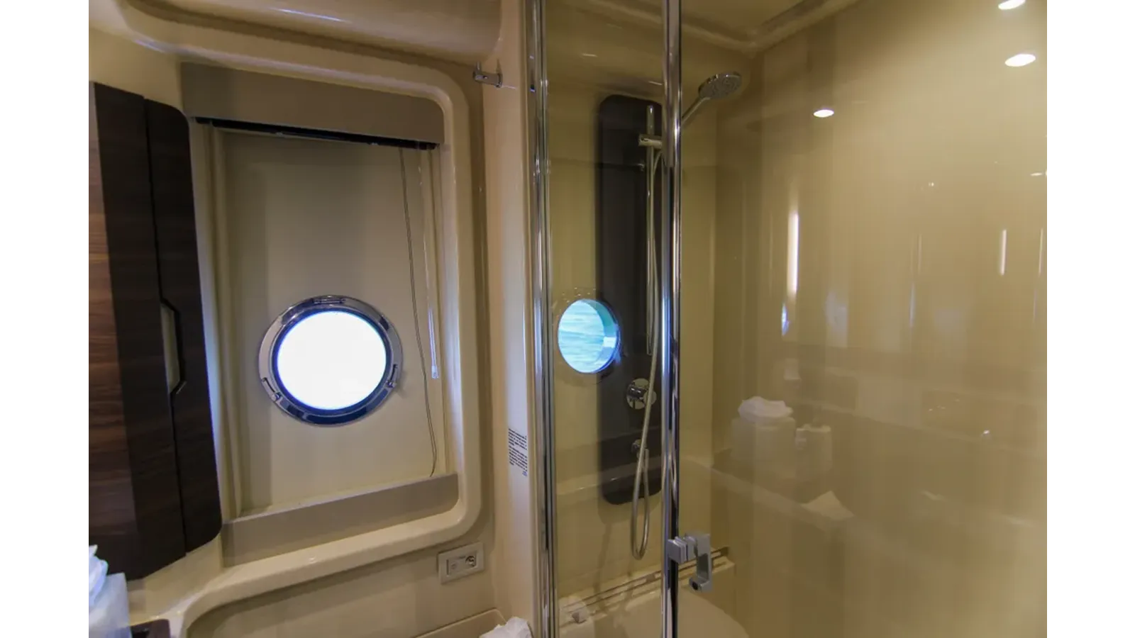 Buy a yacht 2016 Azimut 50 - Azimut Yachts