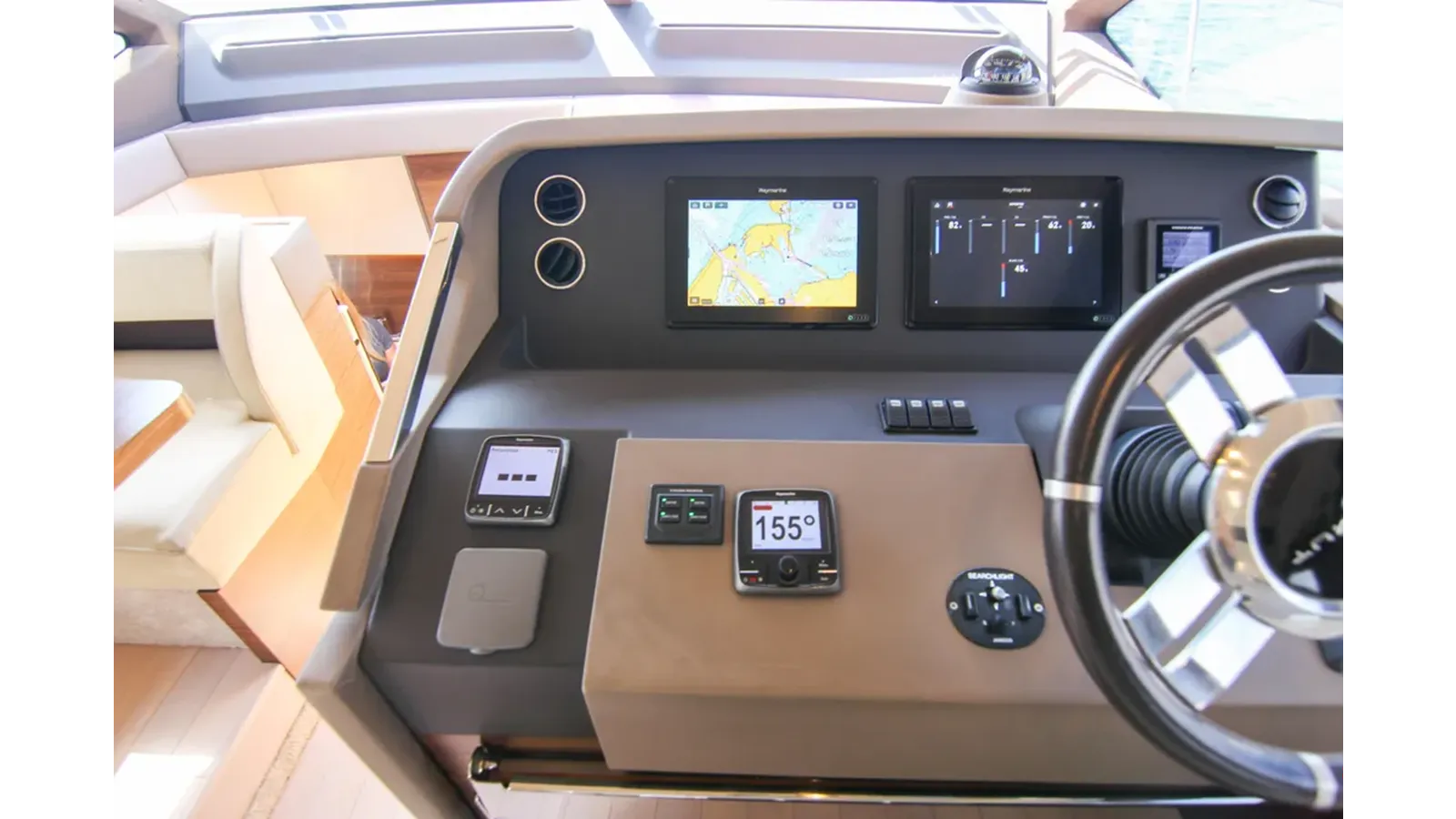 best yacht sales deals 2016 Azimut 50 2016