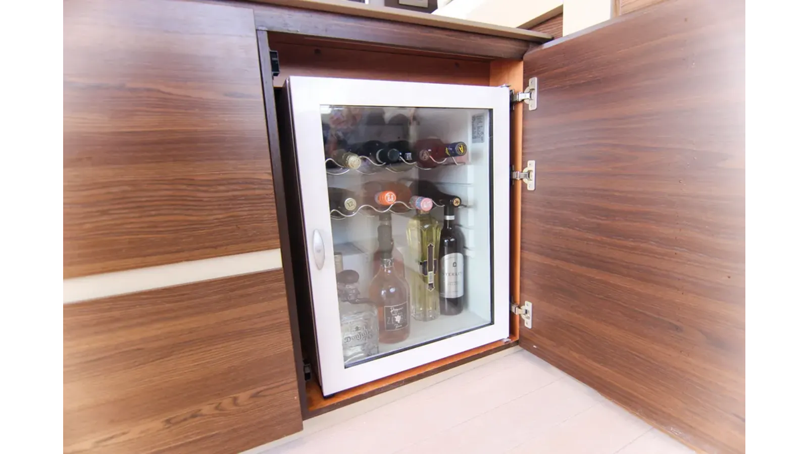 Buy a 2016 Azimut 50 2016 at Shestakov Yacht Sales