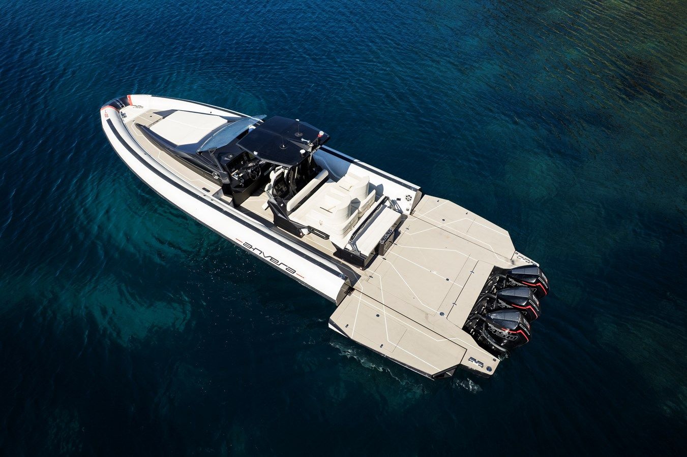 Купить яхту ANVERA 42 SPEEDSTER 2021 - ANVERA в Shestakov Yacht Sales