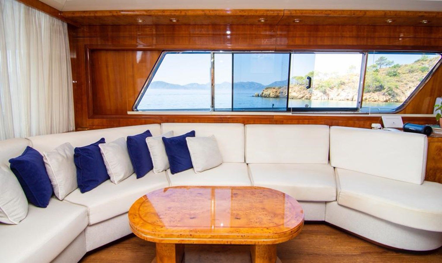 Продажа яхты BARBAROSSA MORATTI