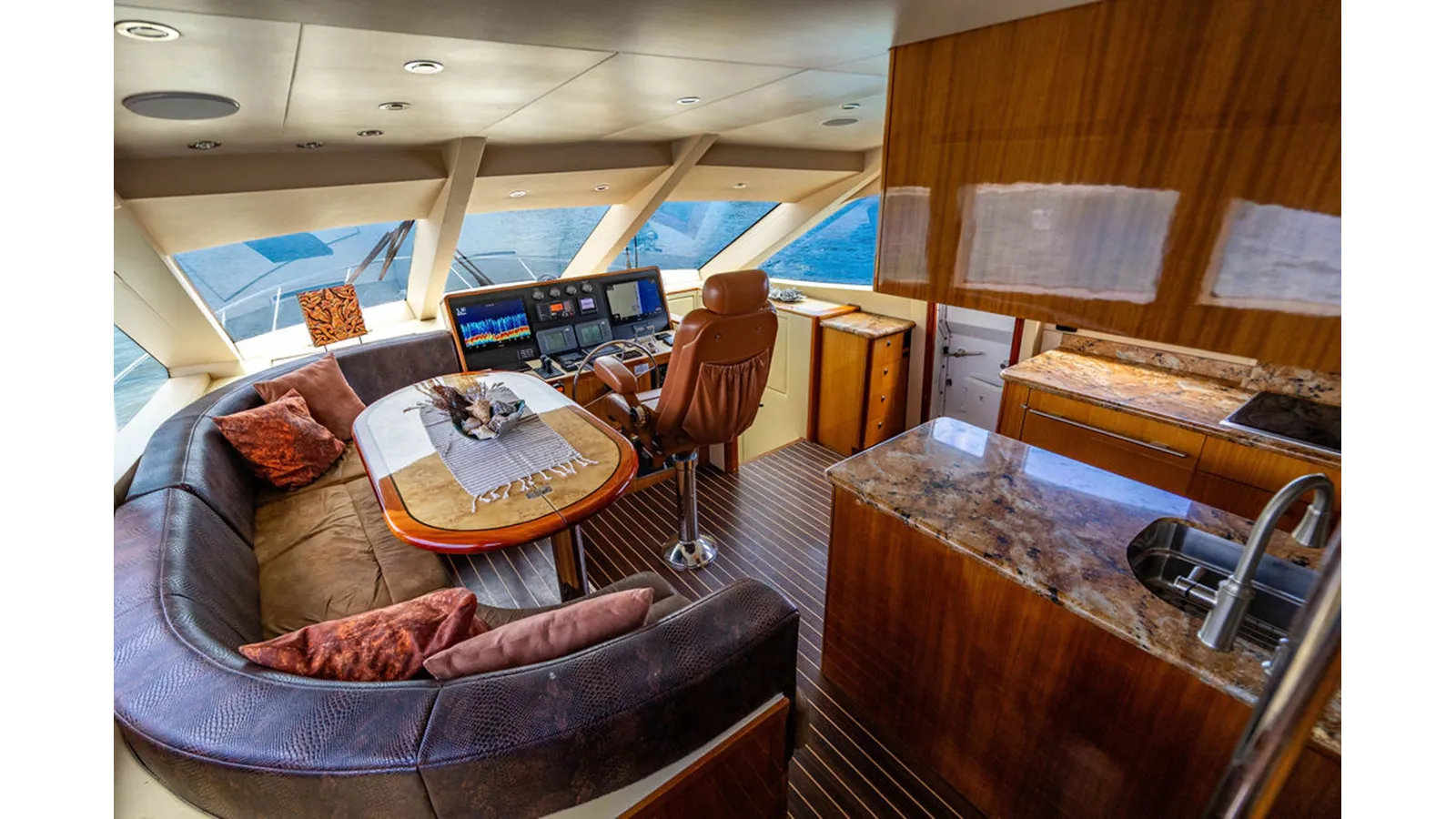 Продажа яхты LADY BELLA 2006