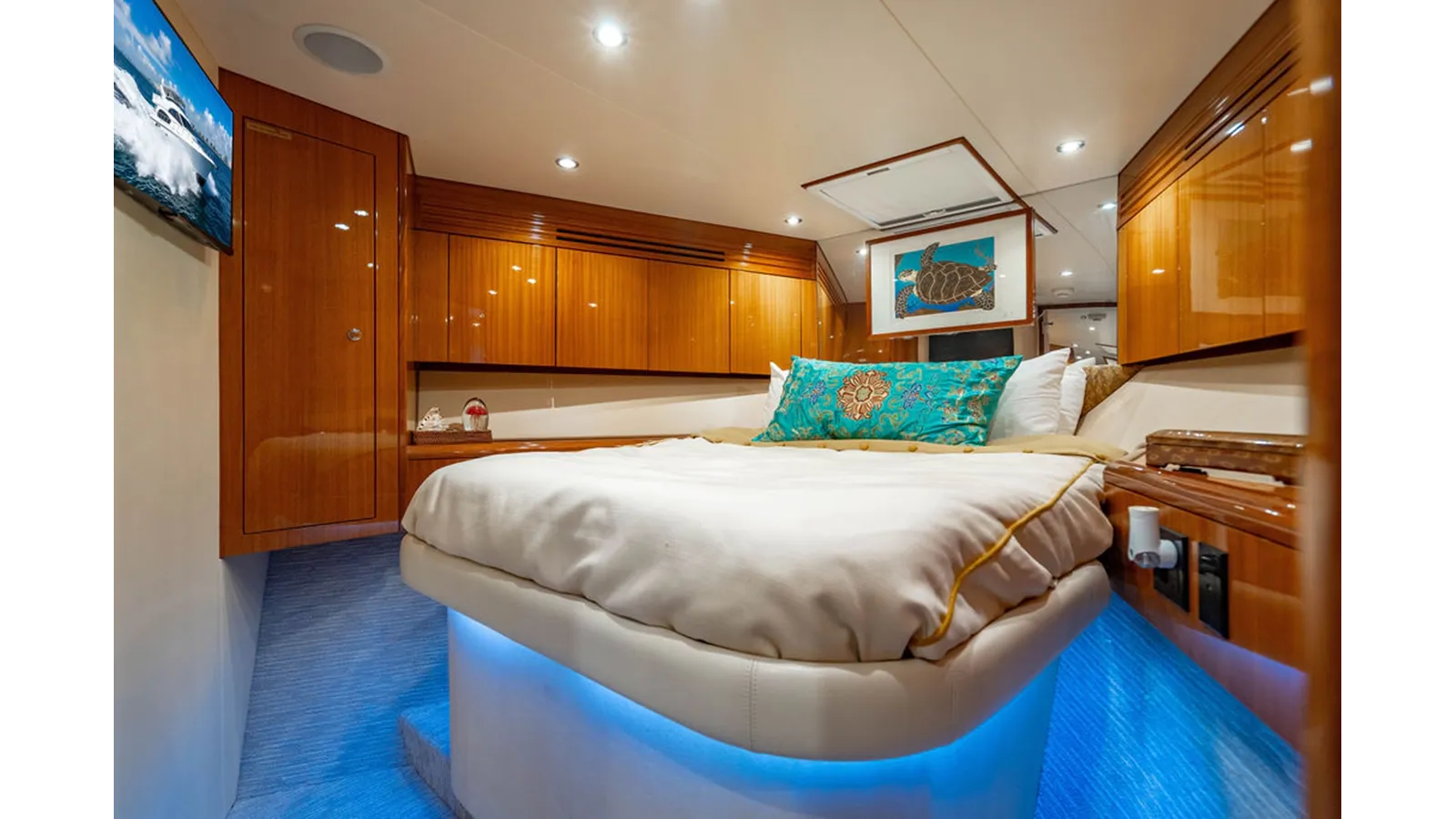 Купить яхту LADY BELLA 64 в Shestakov Yacht Sales