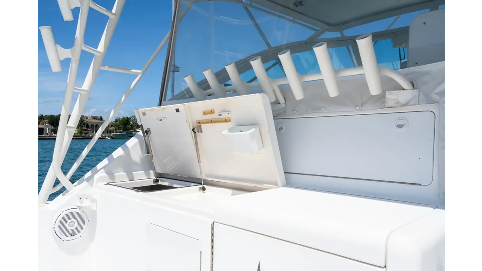 2000 Cabo 45 Express