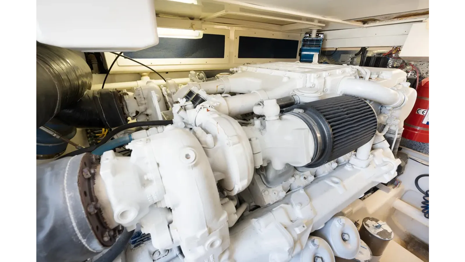 best yacht sales deals 2000 Cabo 45 Express 45 Express