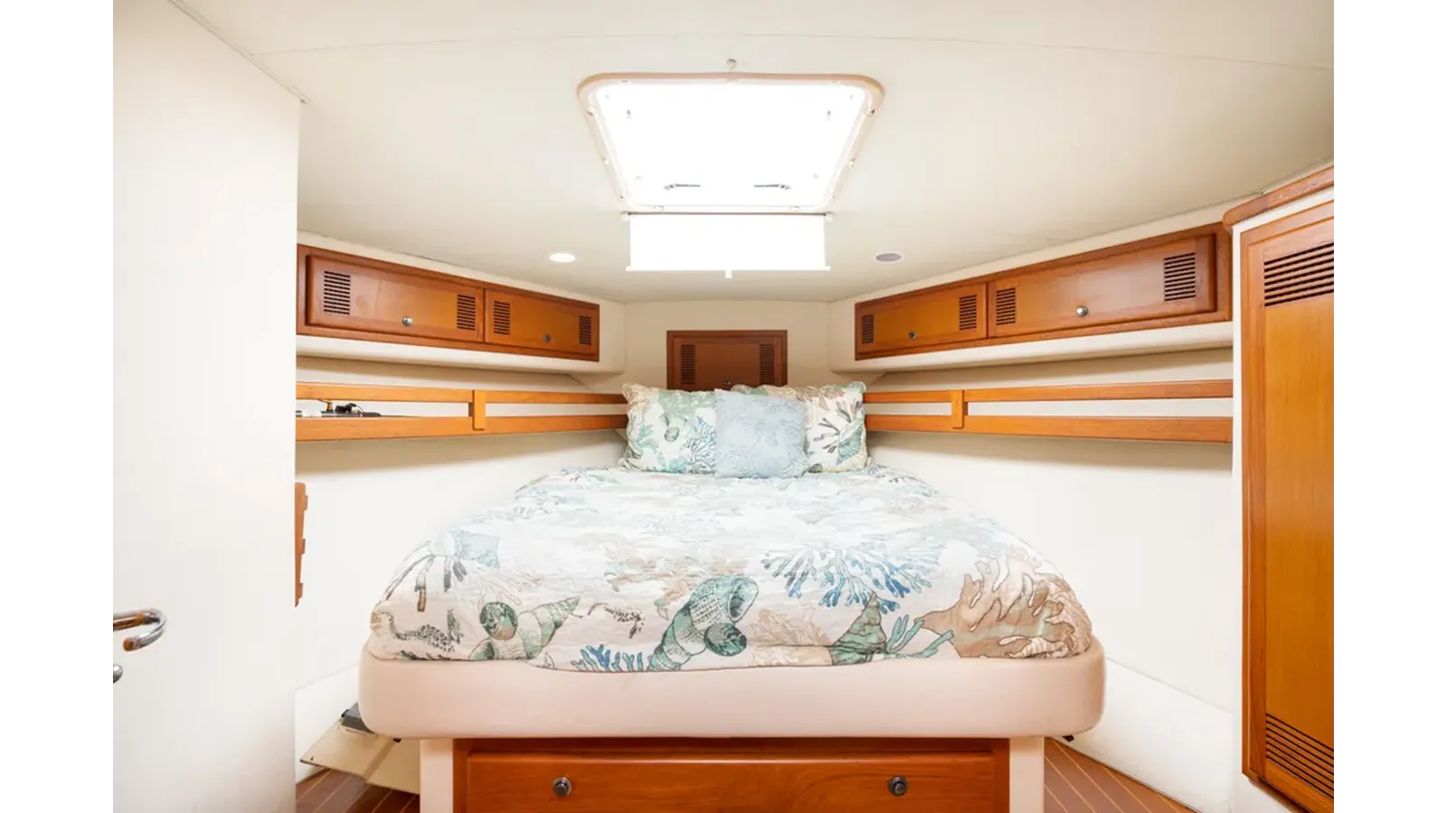 2000 Cabo 45 Express 45 Express