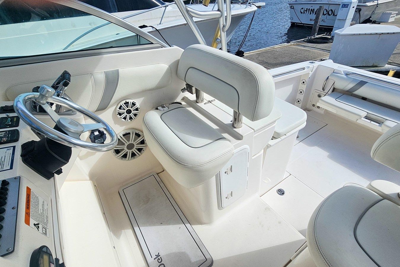 Buy a 2005 Wellcraft 290 Coastal 290 Coastal at Shestakov Yacht Sales