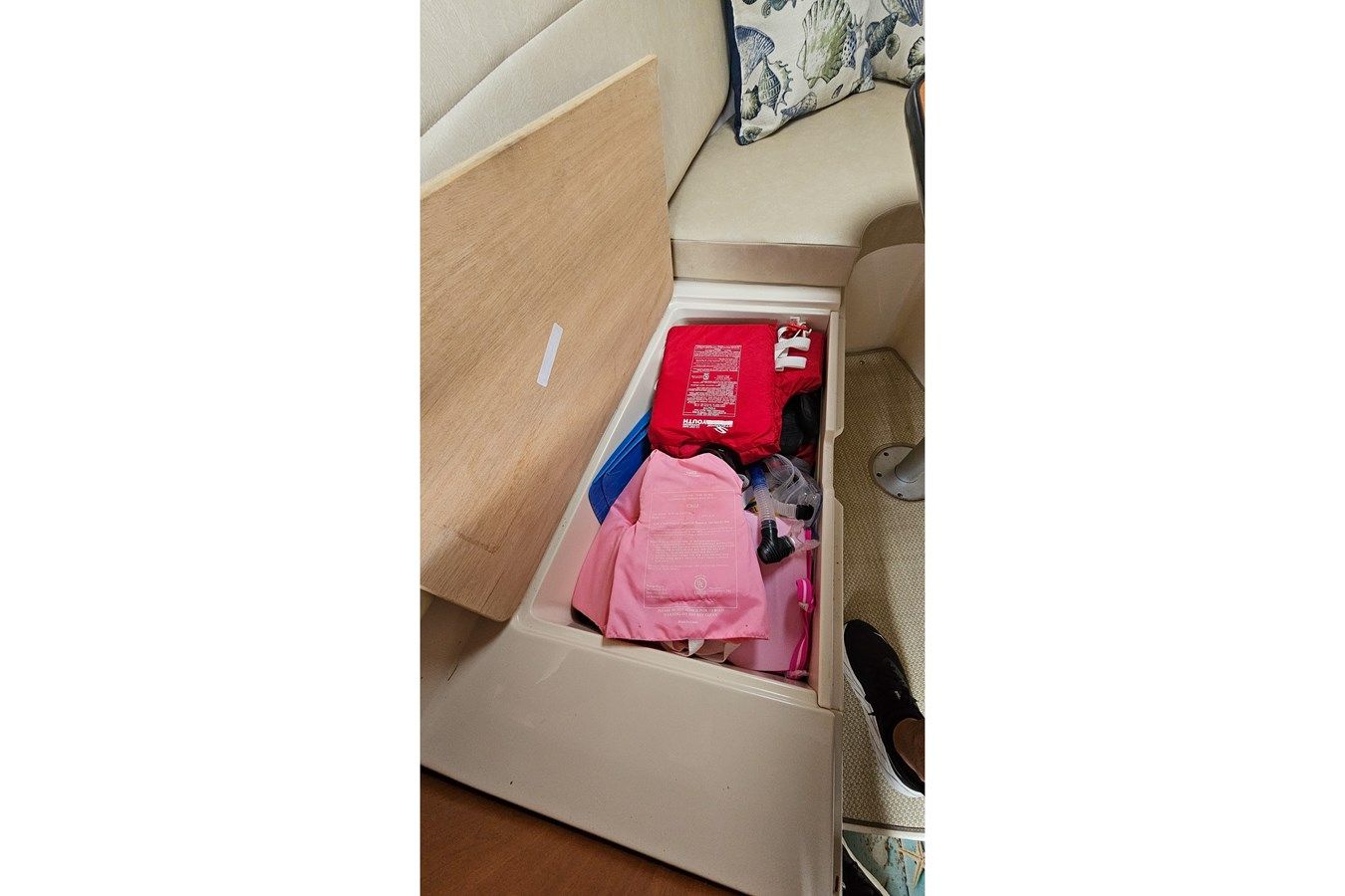 2005 Wellcraft 290 Coastal 28 price