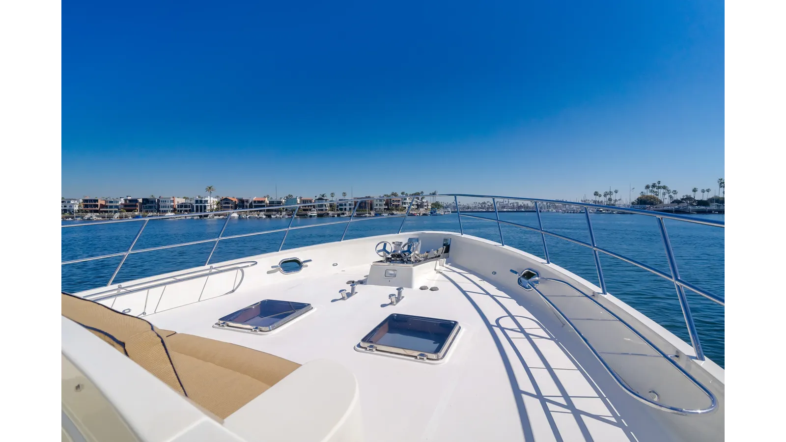 AL DI LA Enclosed Bridge CPMY yacht sale