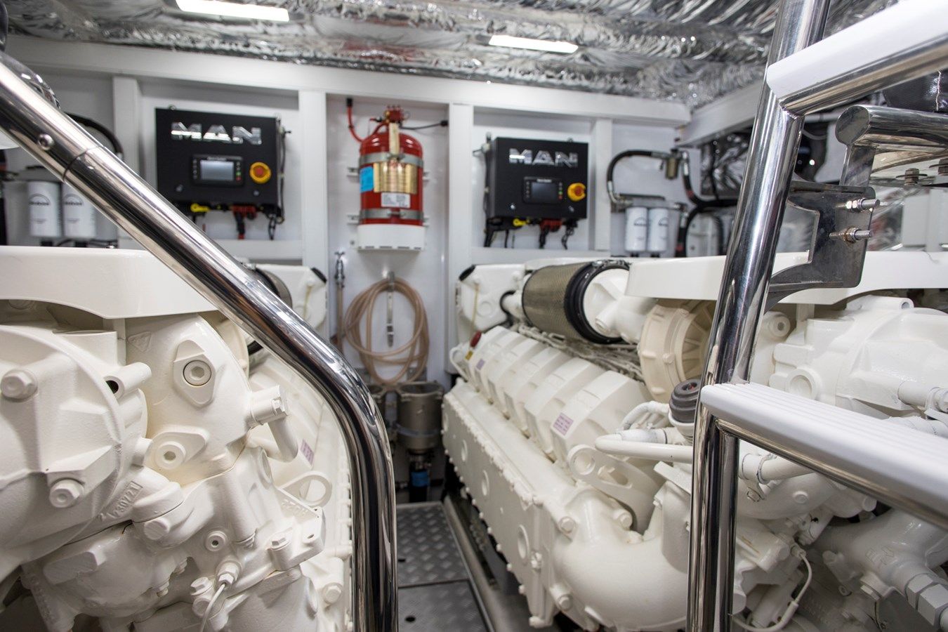 Продажа яхты BK ONE S66