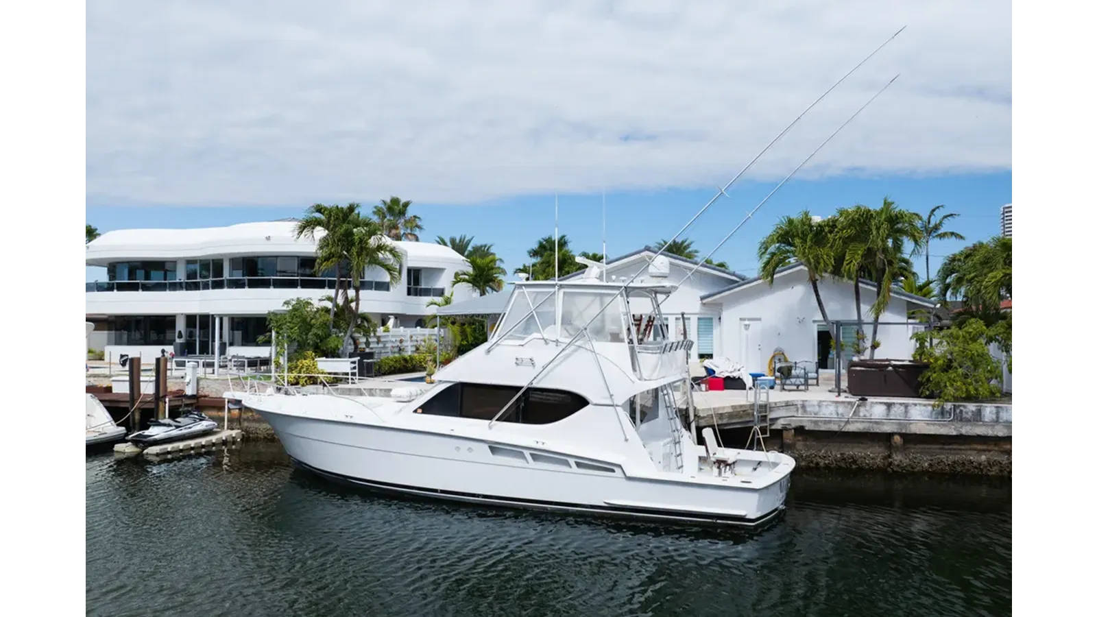 the best price on 2002 Hatteras 50 Convertible