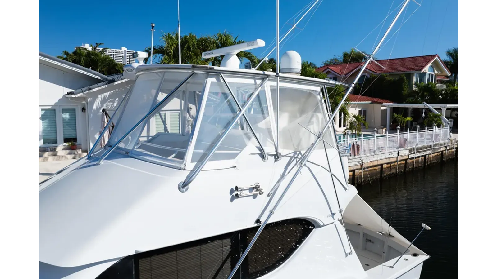 best yacht sales deals 2002 Hatteras 50 Convertible 50