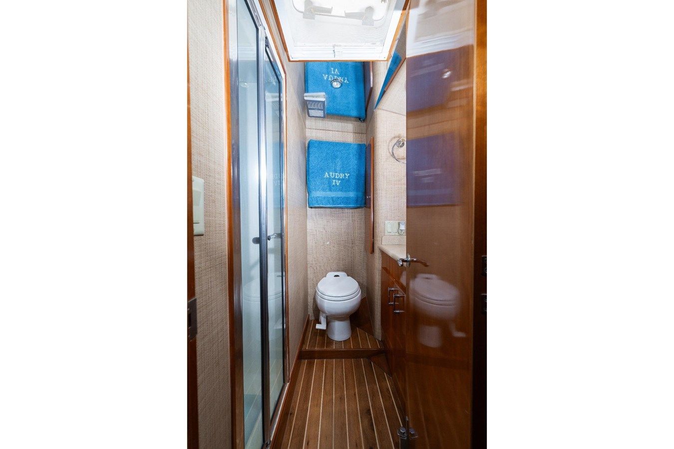 2002 Hatteras 50 Convertible - Hatteras price