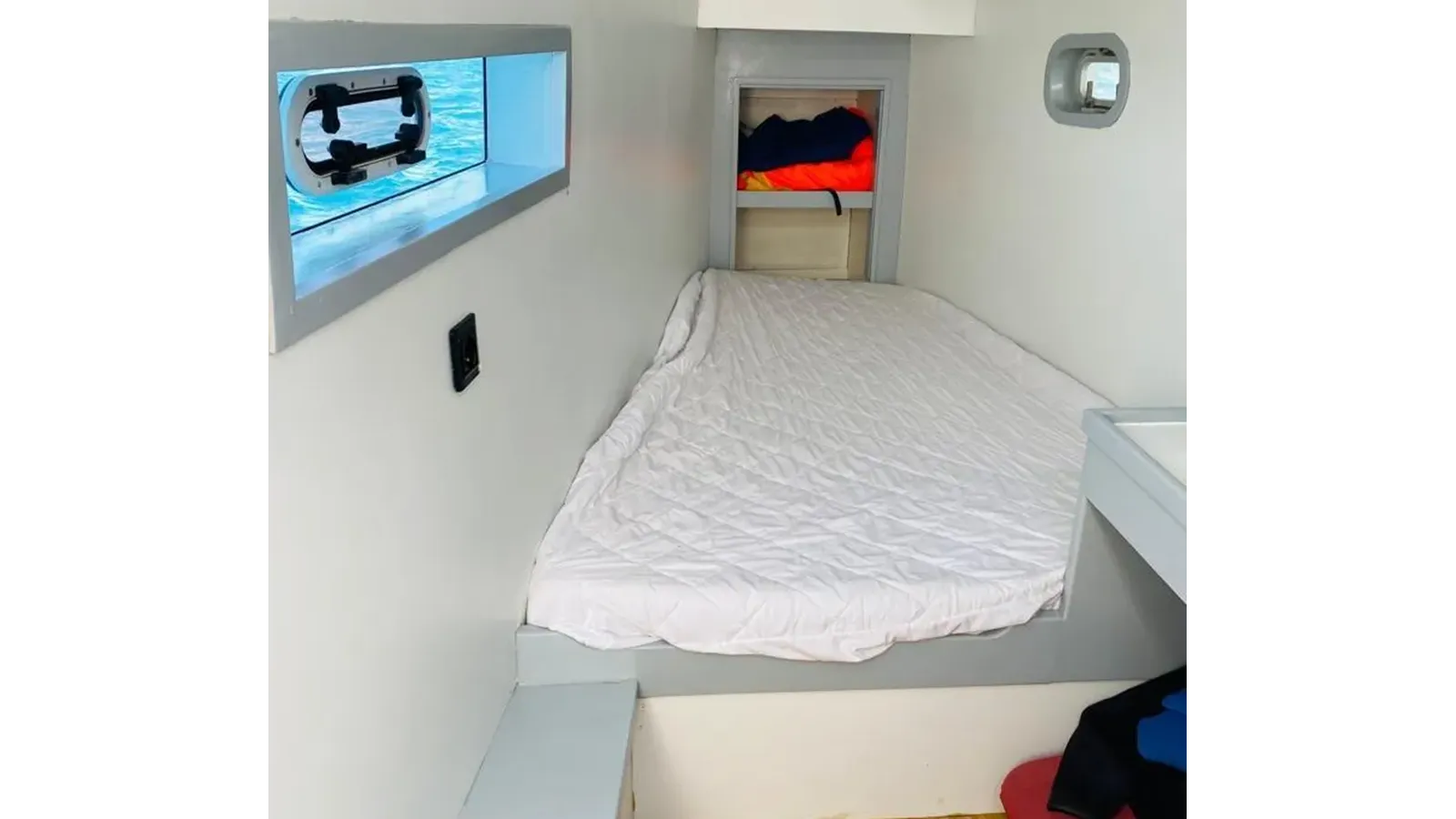 Adventure - SQUALT MARINE