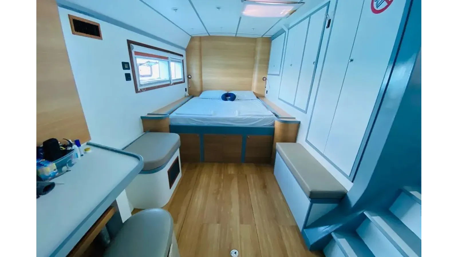 Adventure 64 yacht sale