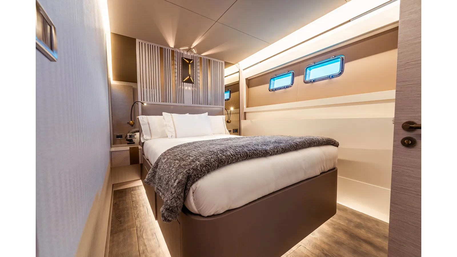 Лучшая цена на EXIT STRATEGY