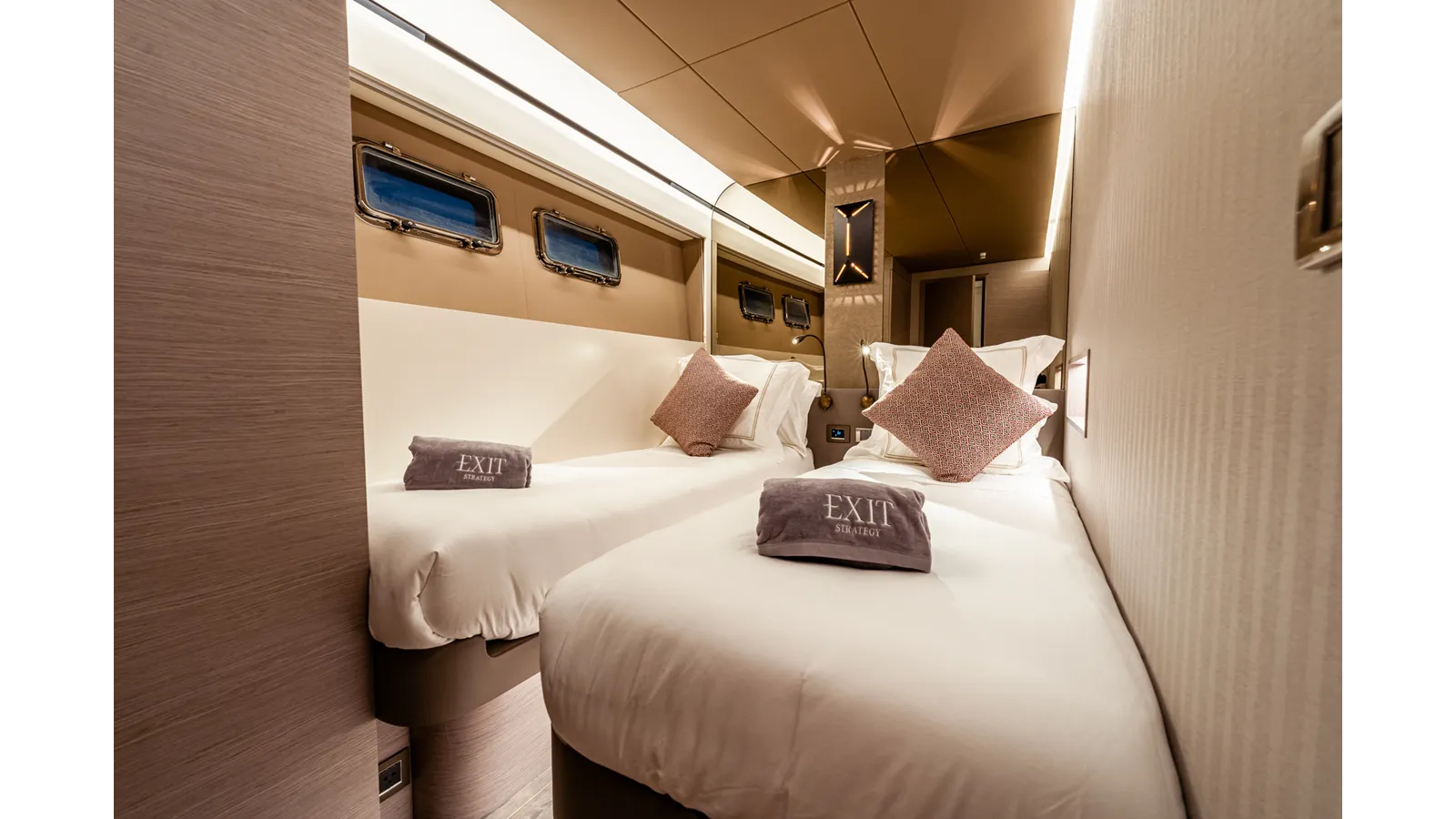 Продажа яхты EXIT STRATEGY 2023