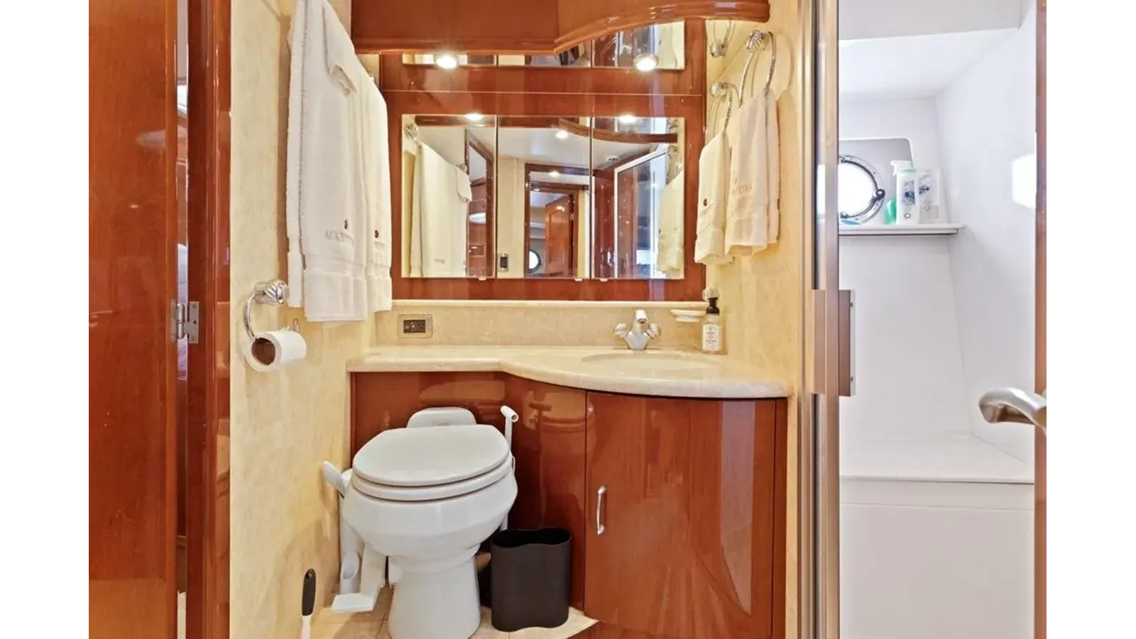 Купить 2006 Marquis 59 59