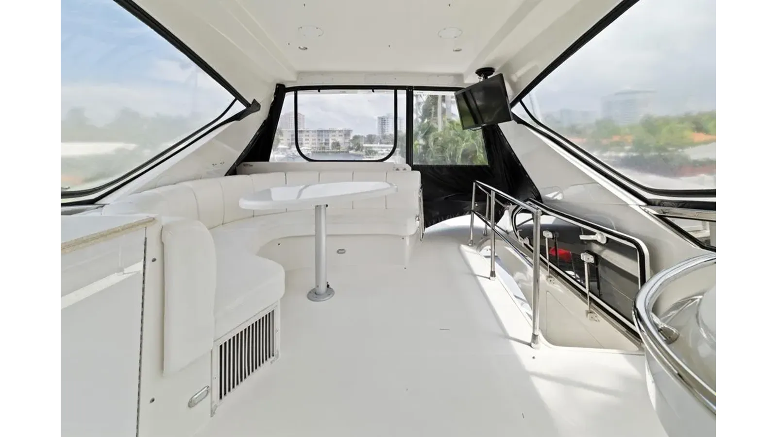 Купить яхту 2006 Marquis 59 59 в Shestakov Yacht Sales