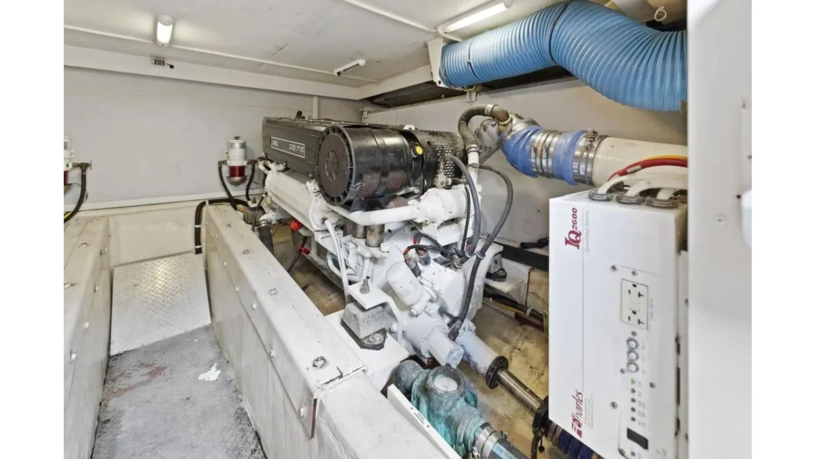 Лучшая цена на 2006 Marquis 59 - Marquis