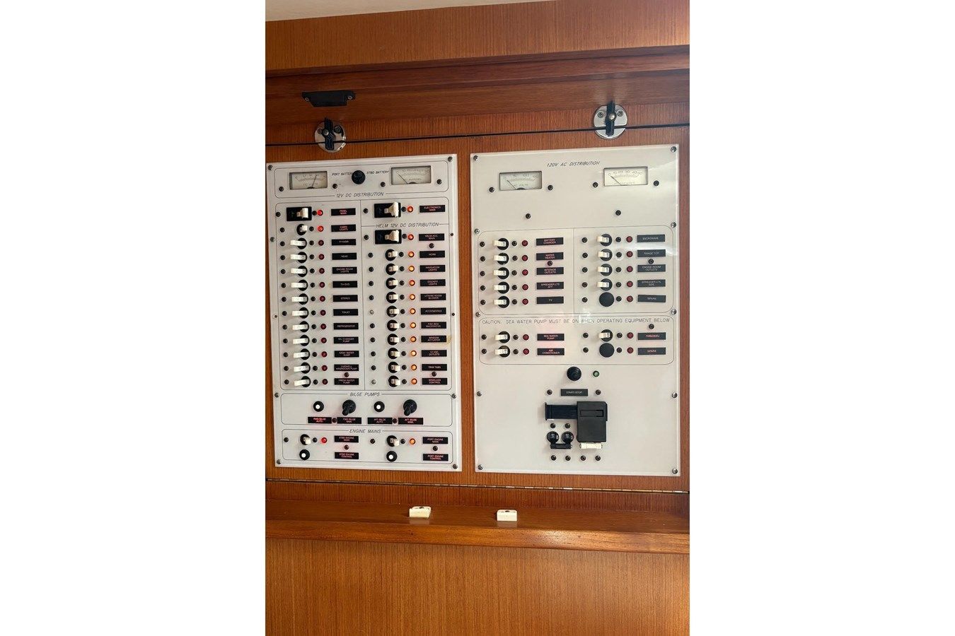 Купить яхту 2006 Topaz Express Cruiser Express Cruiser в Shestakov Yacht Sales