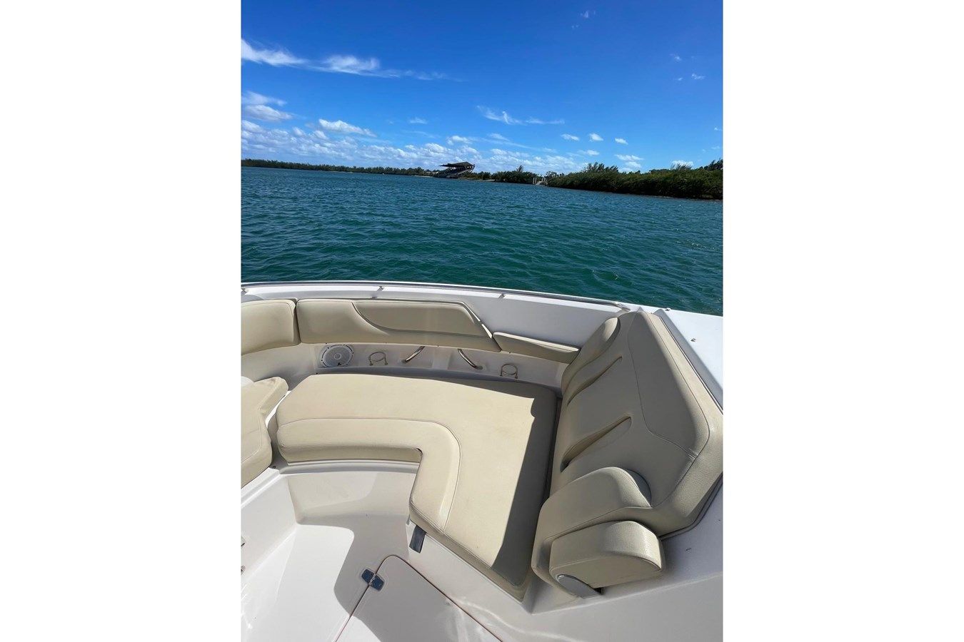 Купить яхту 2016 Pursuit DC 325 Dual Console 2016 в Shestakov Yacht Sales