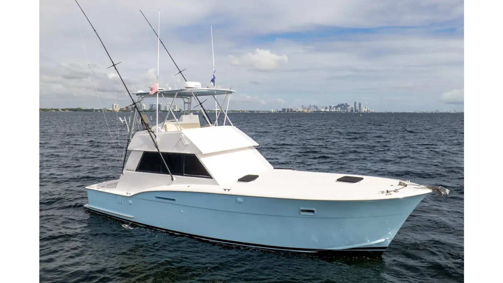 Купить яхту 1978 Hatteras 42 Convertible 43 в Shestakov Yacht Sales