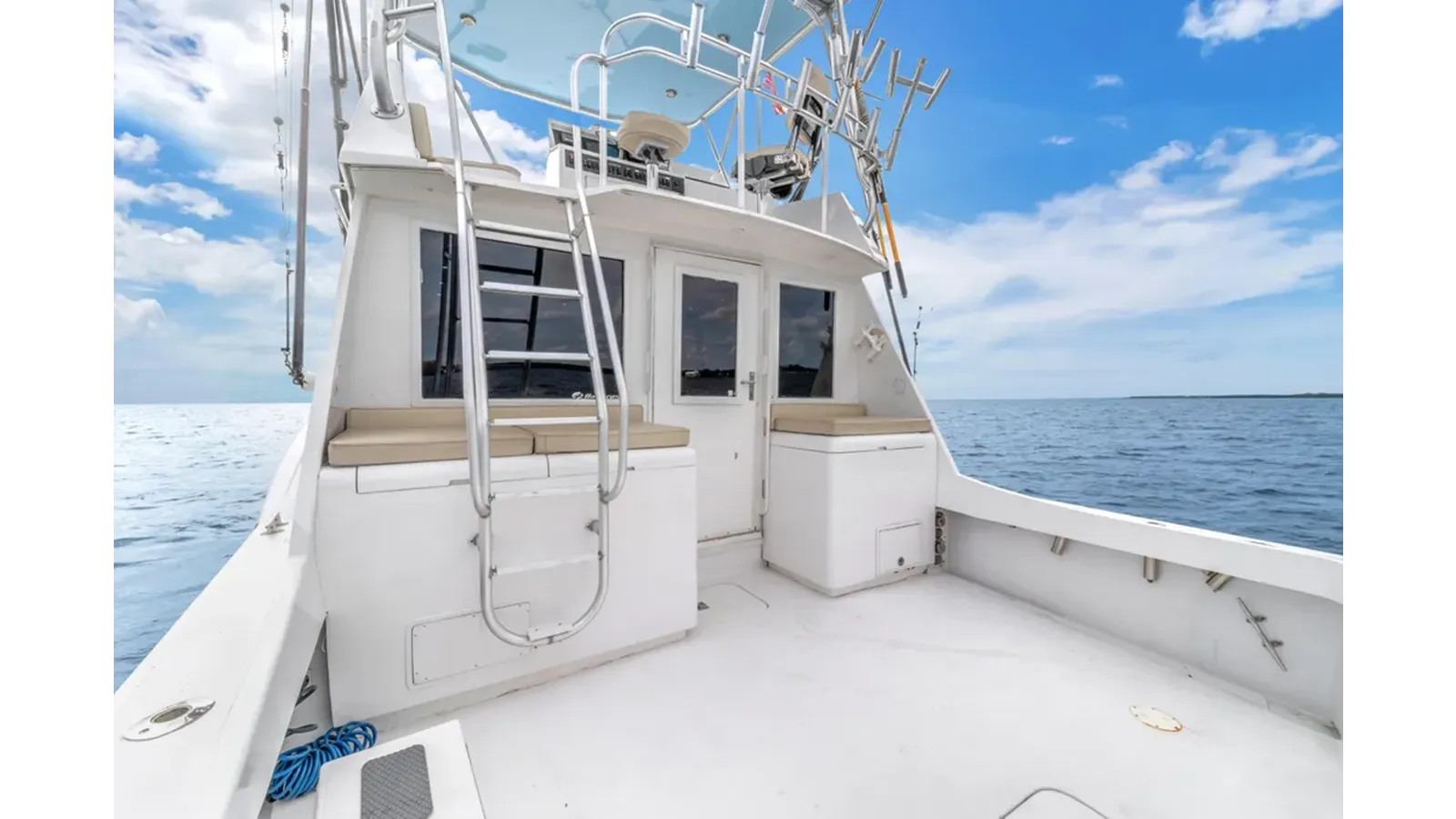 Купить яхту 1978 Hatteras 42 Convertible 42 Convertible в Shestakov Yacht Sales