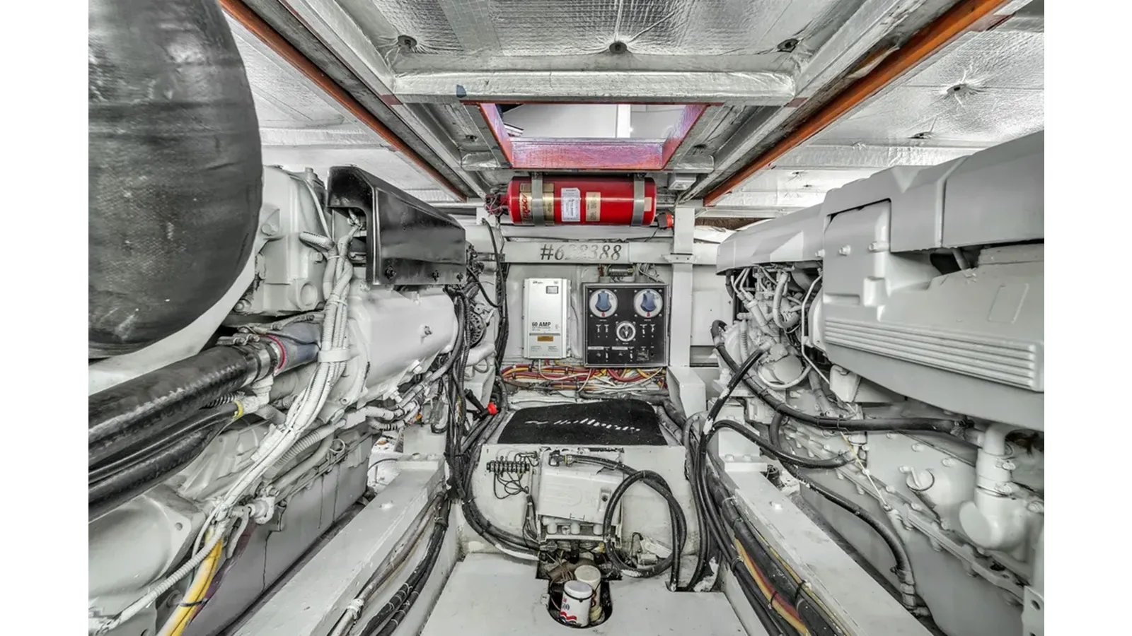 Продажа яхты 1978 Hatteras 42 Convertible 42 Convertible