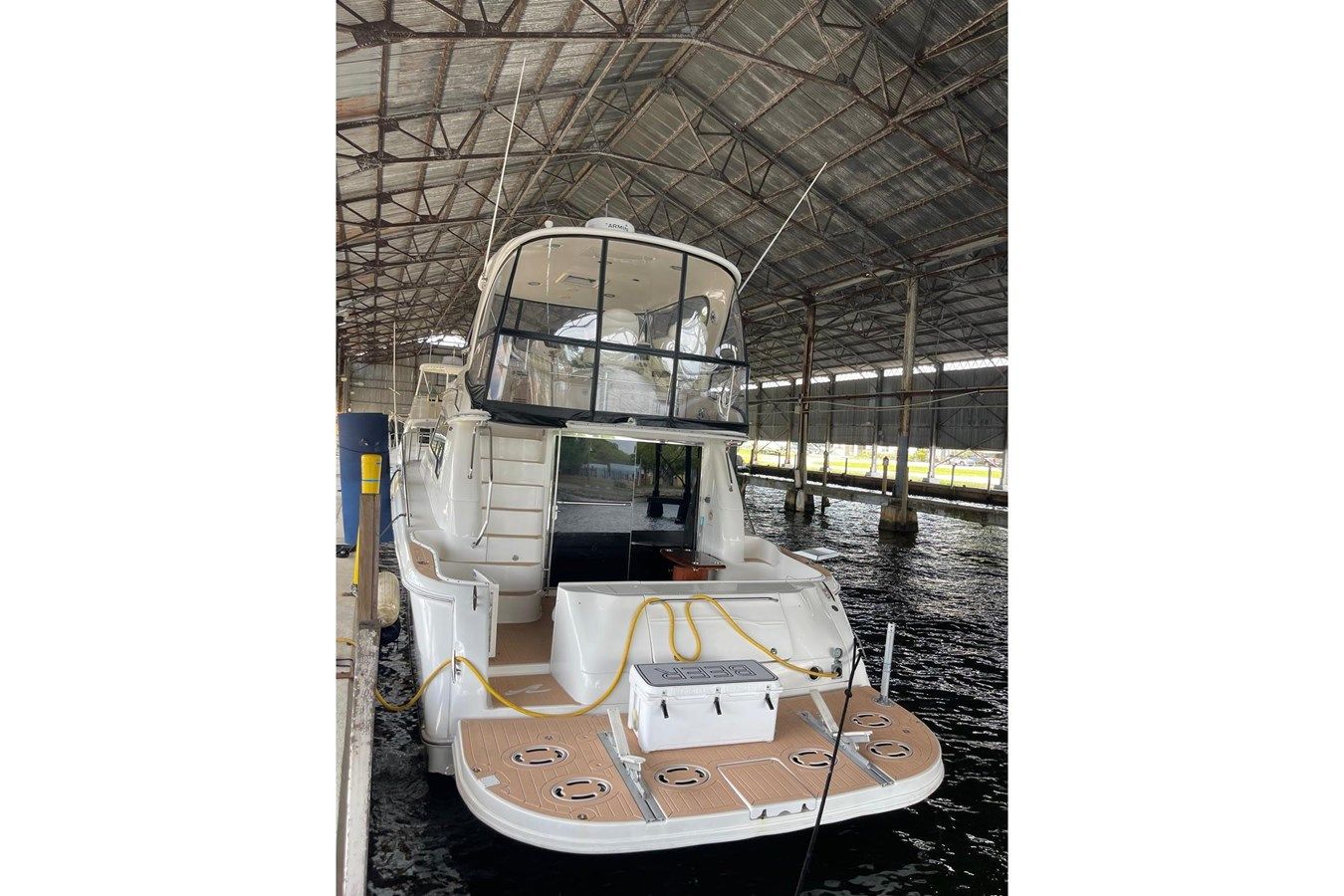 Продажа яхты 2004 Sea Ray 480 Sedan Bridge - SEA RAY