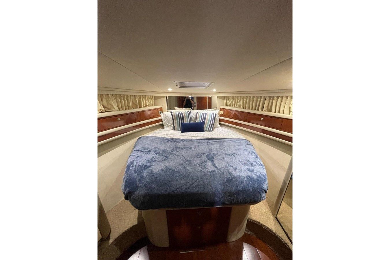 Лучшая цена на 2004 Sea Ray 480 Sedan Bridge 54