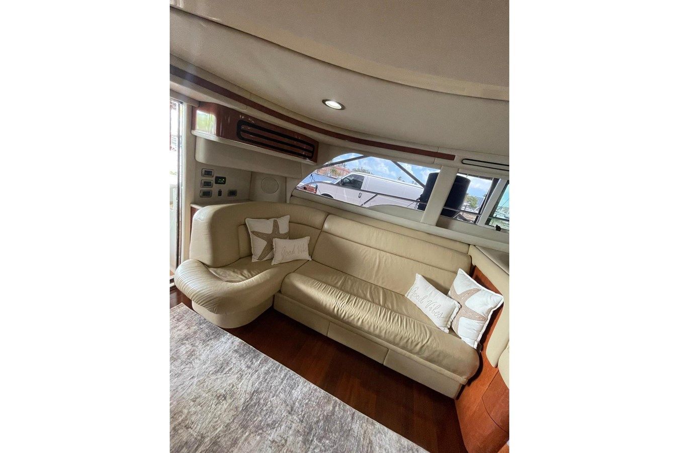 Лучшая цена на 2004 Sea Ray 480 Sedan Bridge 2004