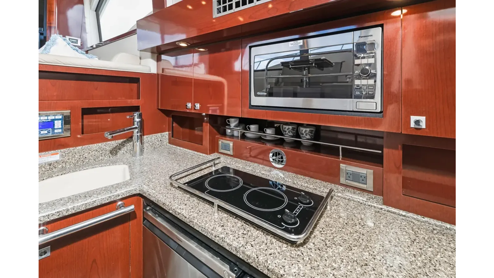 Лучшие предложения покупки яхты 2008 Sea Ray 36 Sedan Bridge