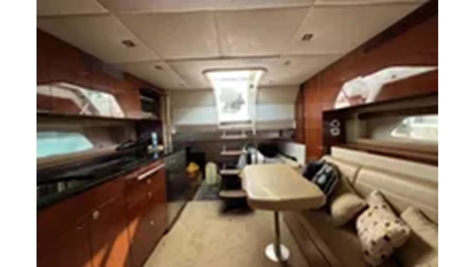 Купить 2010 Sea Ray 450 Sundancer - SEA RAY