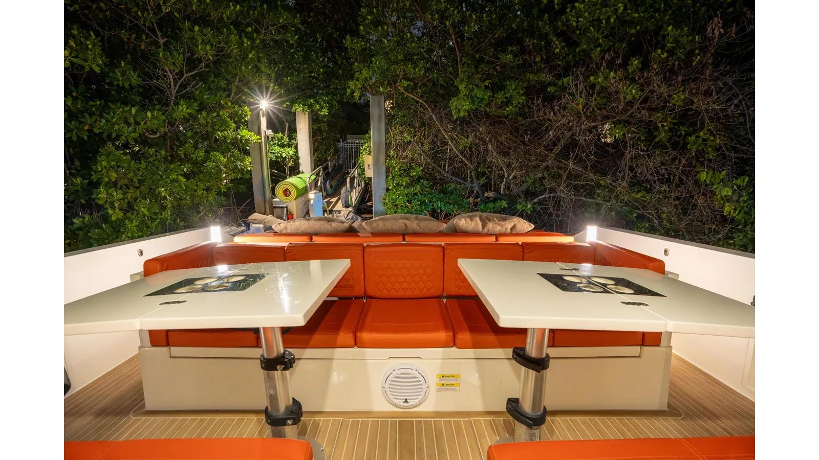 best yacht sales deals 3 amici D42 Open