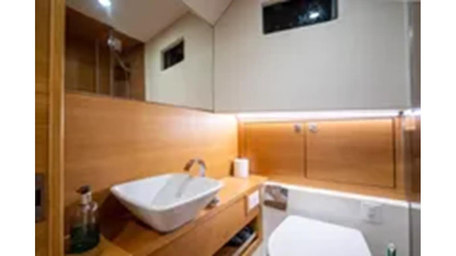 3 amici - DE ANTONIO YACHTS