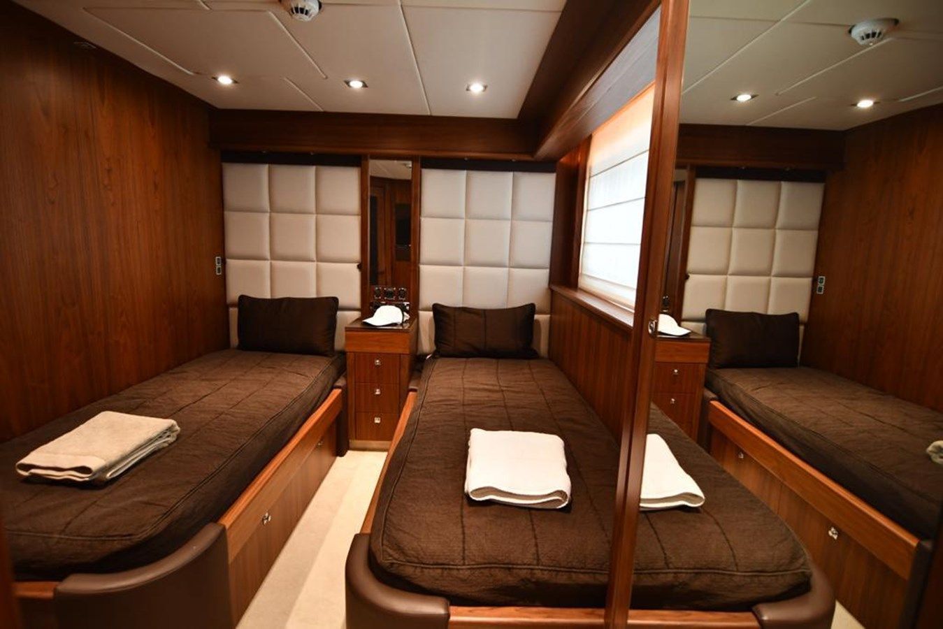 Лучшая цена на INFINITY SUNSEEKER 30 M