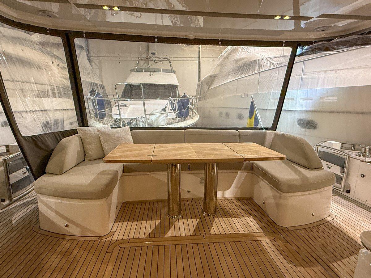 PRINCESS 70 (P70078) - PRINCESS