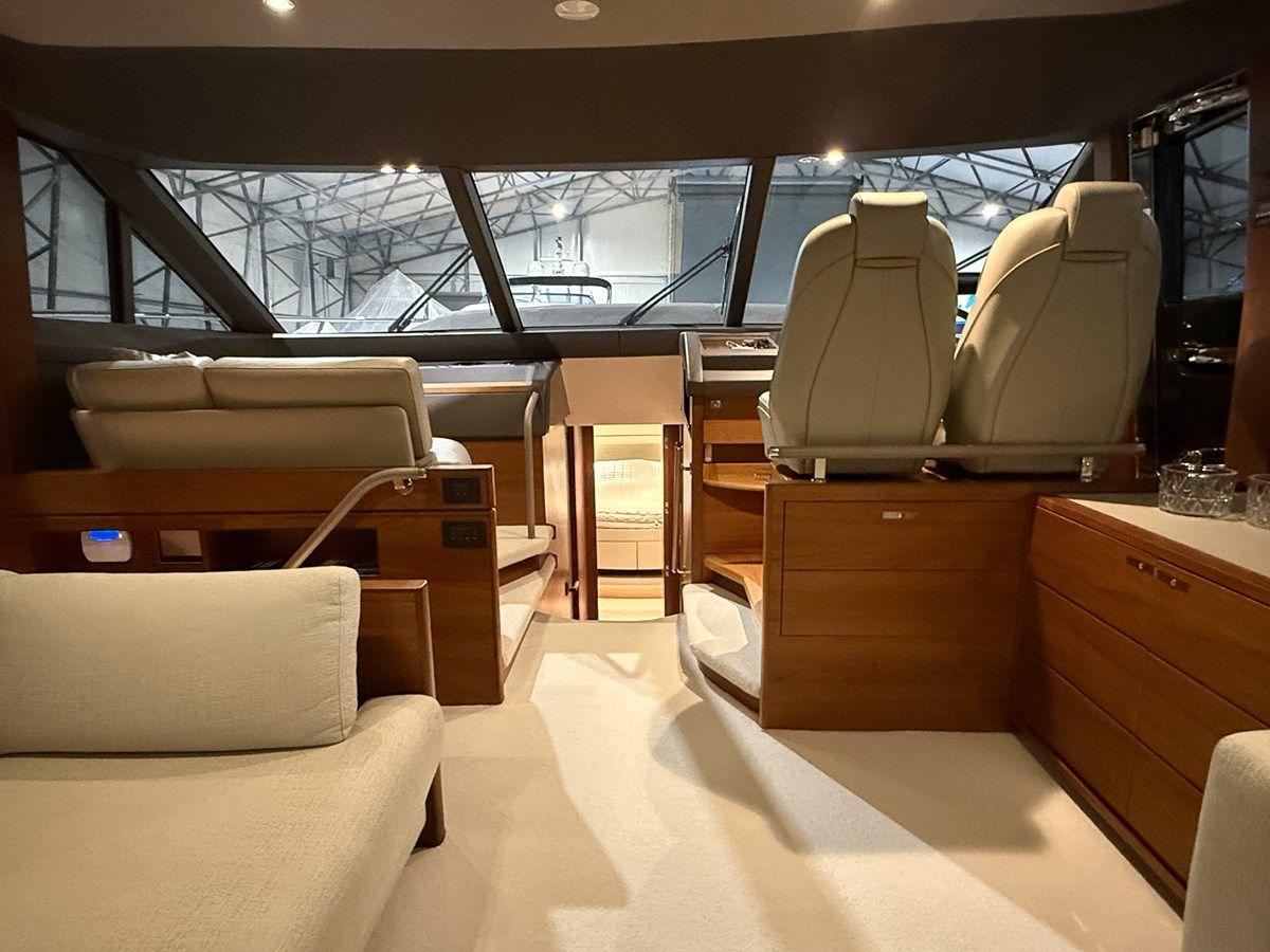 Купить PRINCESS 70 (P70078)